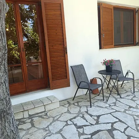 Delphion House Apartamento Arachova